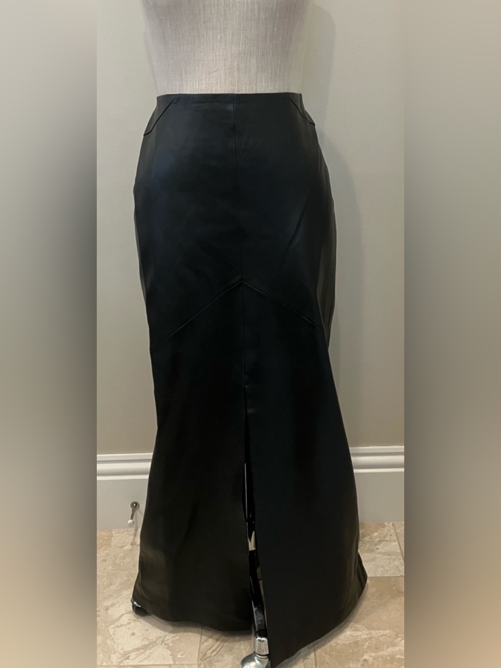 NWT CACHE BLACK LEATHER MAXI SKIRT